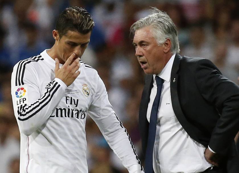 Ancelotti discute con Cristiano Ronaldo. Action Images